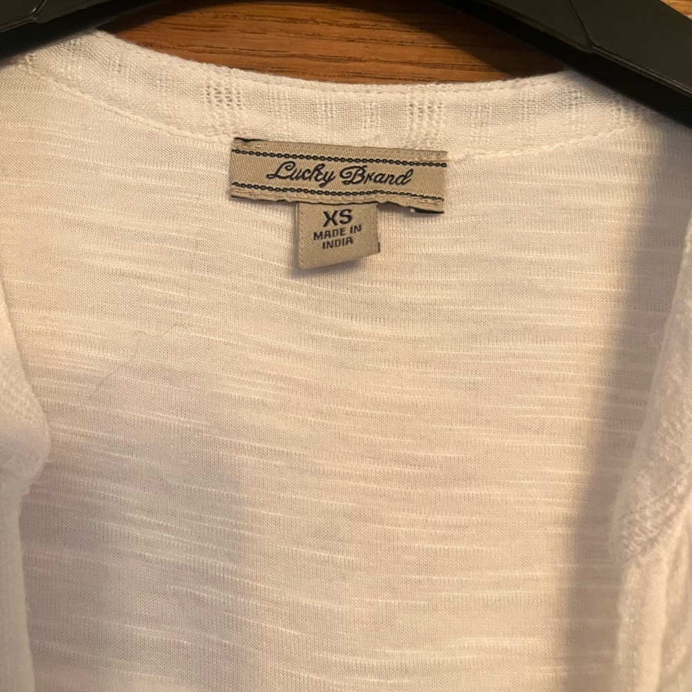 Lucky Brand White Ribbed Short Sleeve Top - Picture 3 of 4